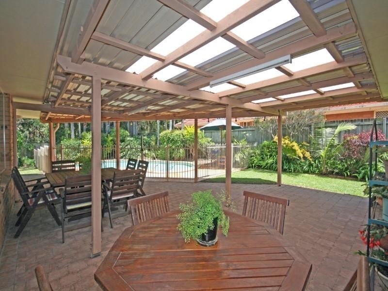 73 Poinsettia Avenue, Mooloolaba QLD 4557