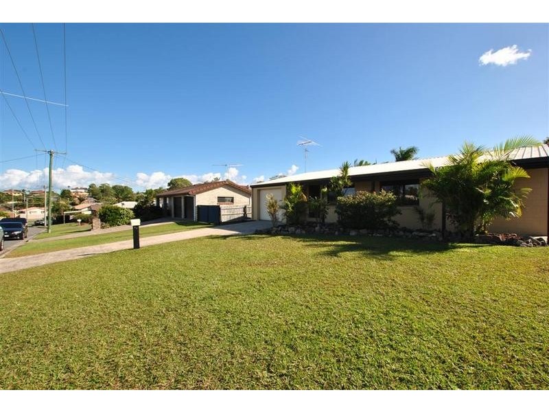 34 Pozieres Crescent, Aroona QLD 4551