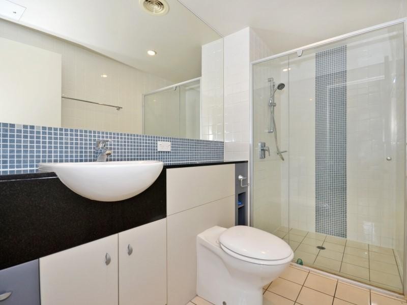 102/ 111 Bulcock Street, Caloundra QLD 4551