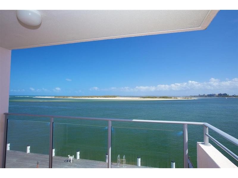 8/ 4 Maloja Avenue, Caloundra QLD 4551