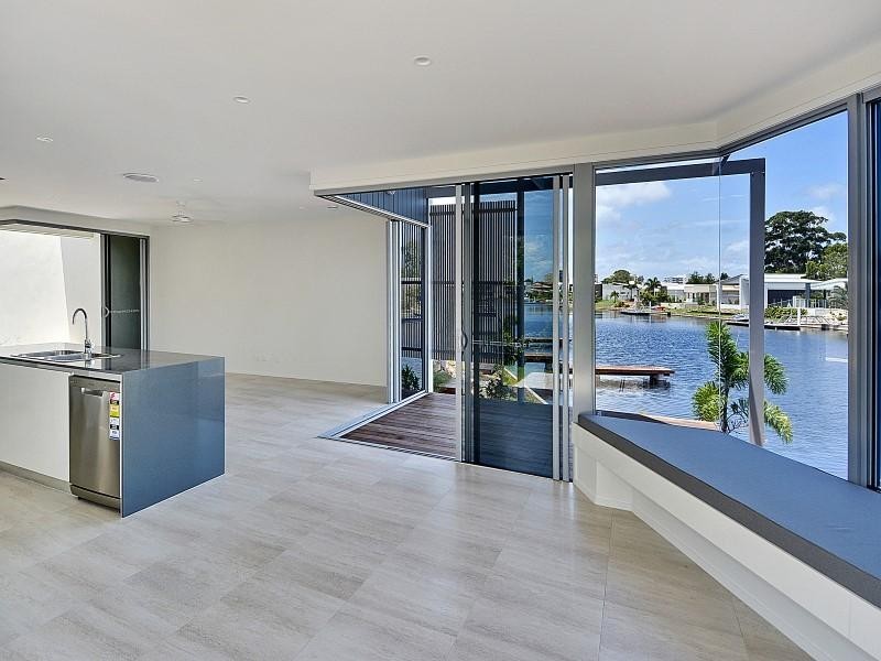 6/ 65 Whitehaven Way, Pelican Waters QLD 4551