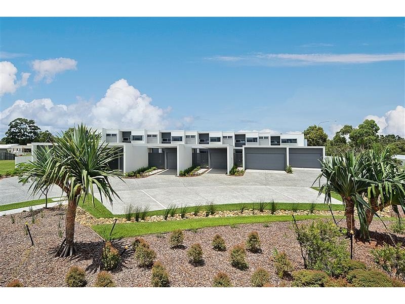 2-6/ 65 Whitehaven Way, Pelican Waters QLD 4551