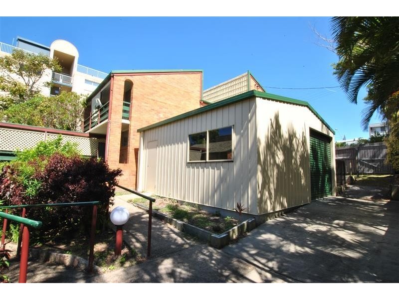 9 Queen Street (11 Marlua Ave), Moffat Beach QLD 4551