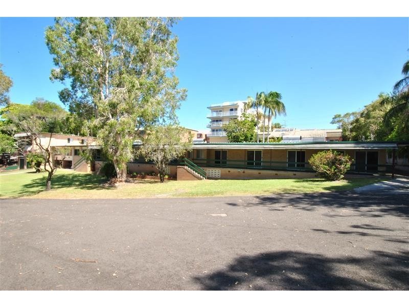 9 Queen Street (11 Marlua Ave), Moffat Beach QLD 4551