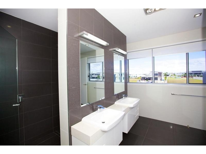 Pelican Waters QLD 4551