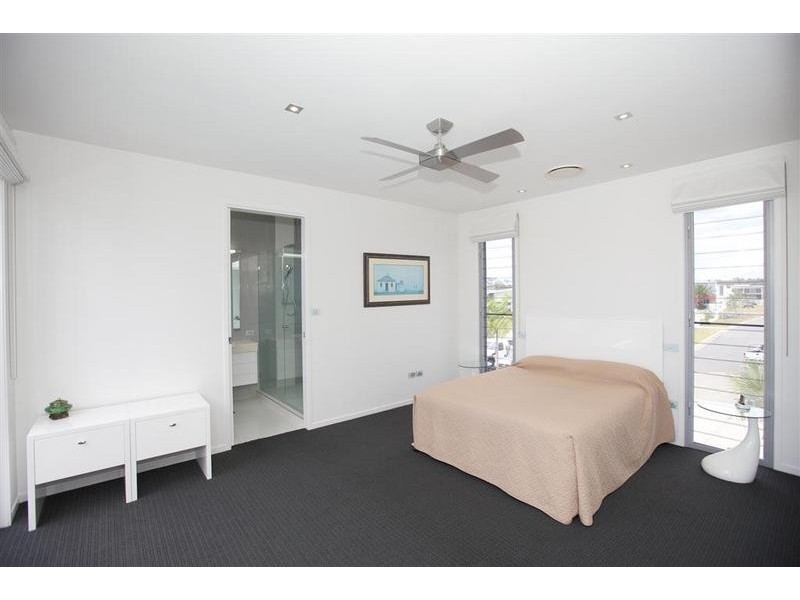 Pelican Waters QLD 4551