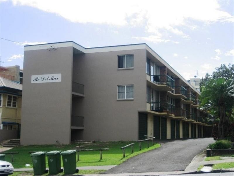 10/ 27 Burgess Street, Kings Beach QLD 4551