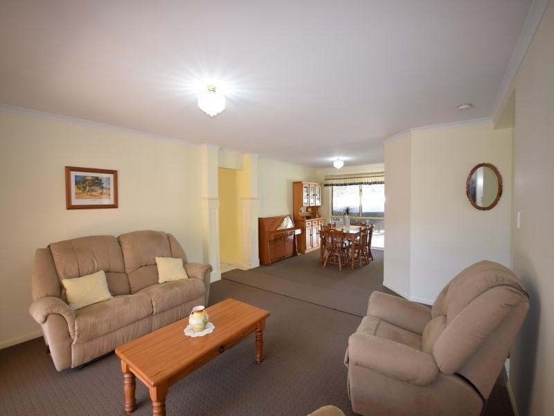 14 Redwood Court, Currimundi QLD 4551