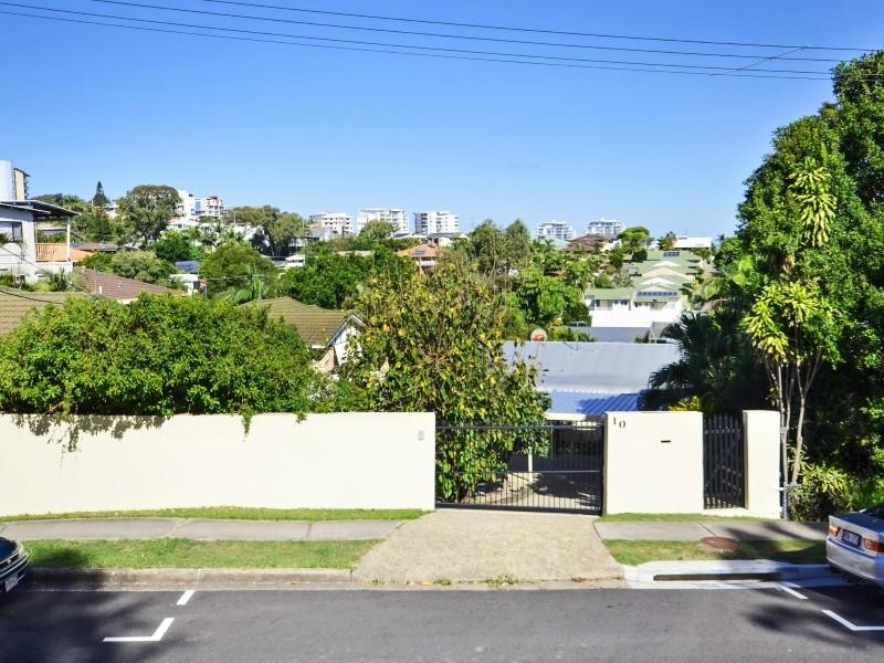 10 Regent Street, Caloundra QLD 4551