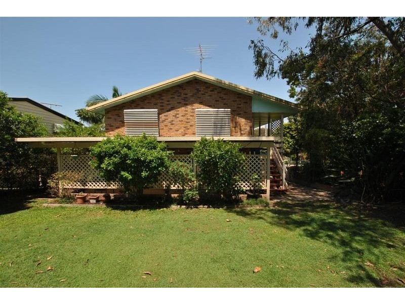 12 Regent Street, Caloundra QLD 4551