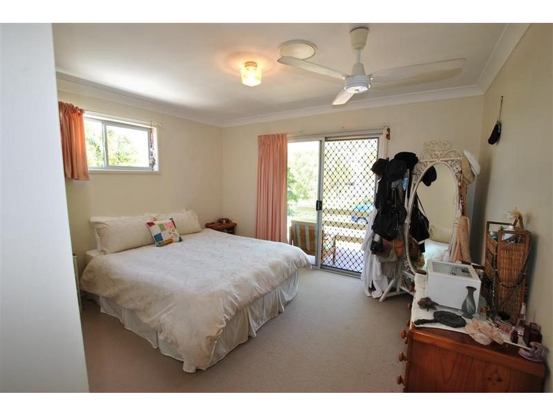 12 Regent Street, Caloundra QLD 4551