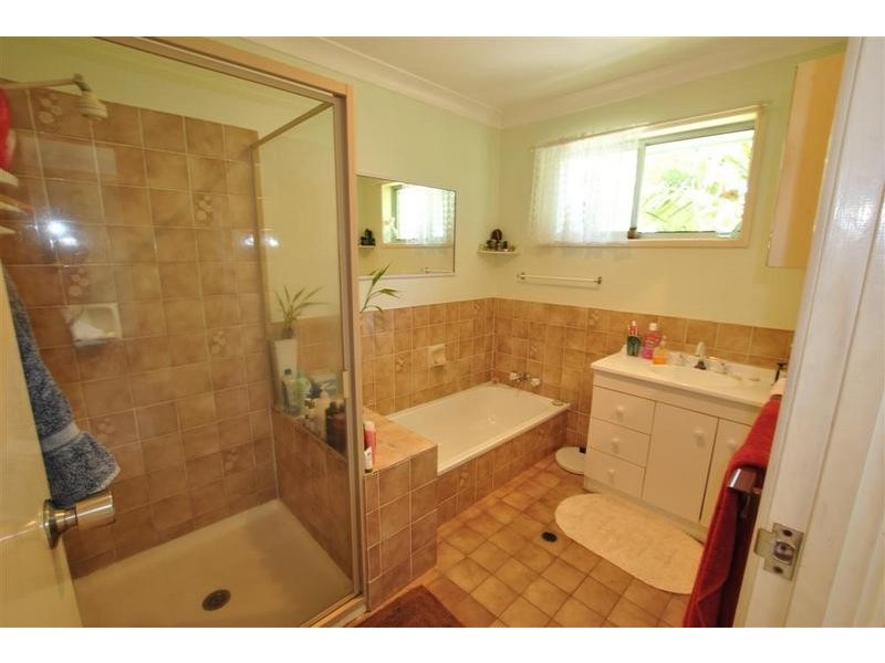 12 Regent Street, Caloundra QLD 4551