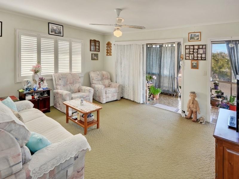 5 Regent Street, Caloundra QLD 4551