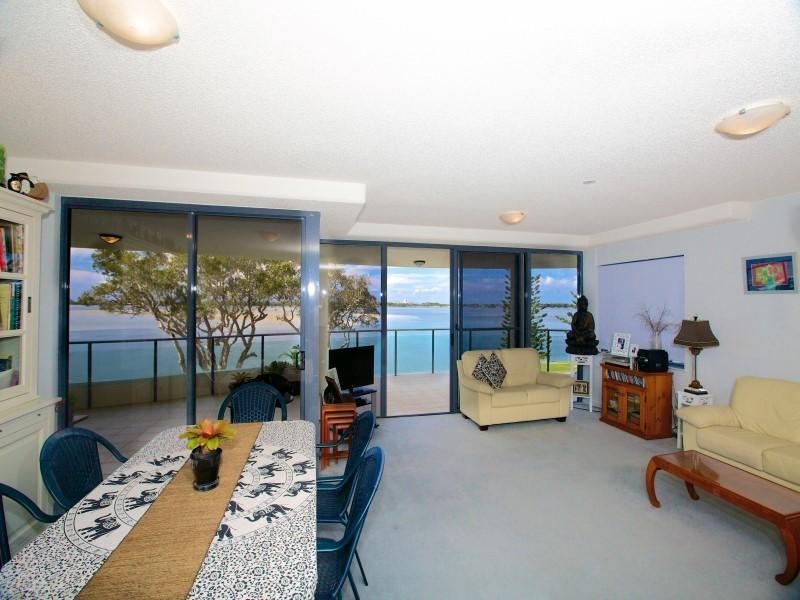 301/ 74 Golden Beach Esplanade, Golden Beach QLD 4551
