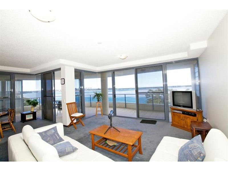 502/ 73 Esplanade, Golden Beach QLD 4551