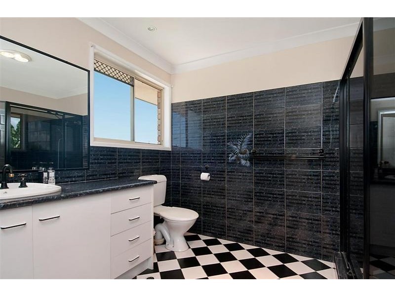 9 Ridgewood Road, Little Mountain QLD 4551