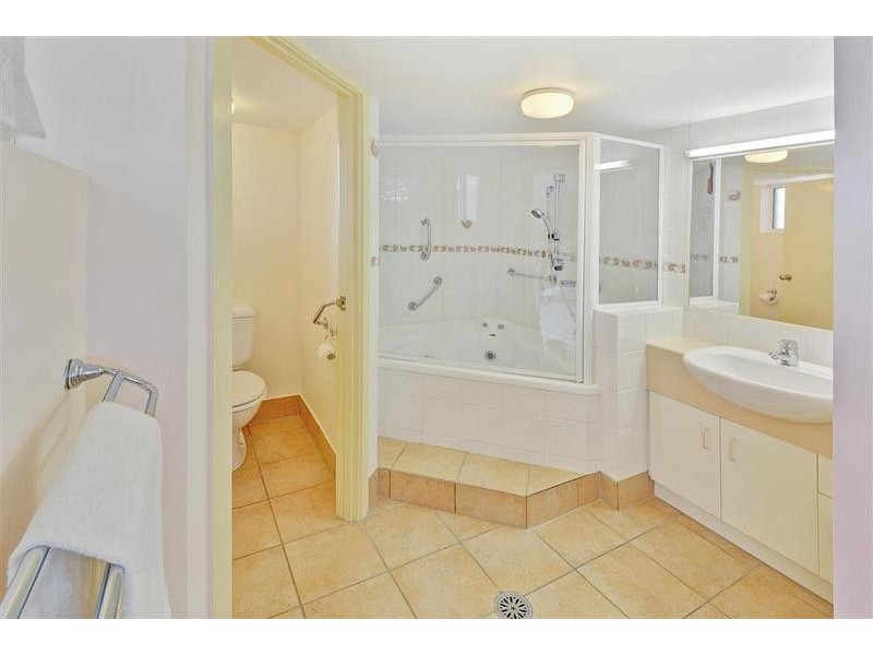 407/ 72 Esplanade, Golden Beach QLD 4551