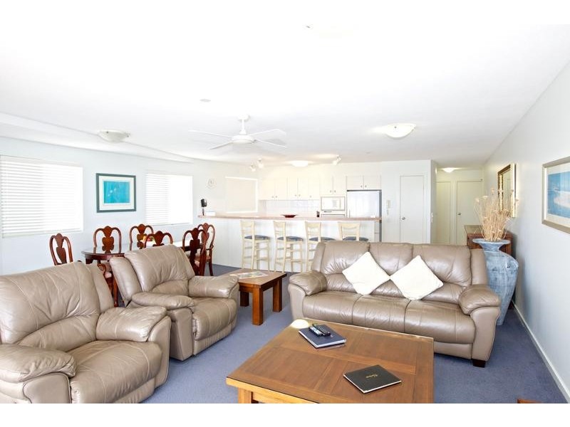 924/ 72 Esplanade, Golden Beach QLD 4551