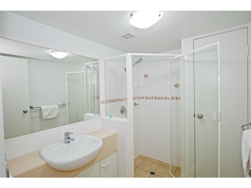 924/ 72 Esplanade, Golden Beach QLD 4551