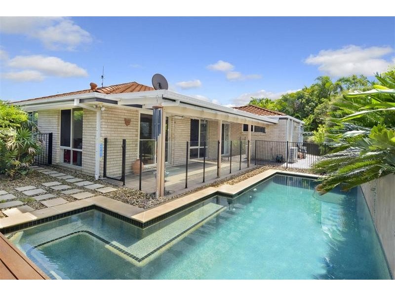 11 Rochester Rise, Aroona QLD 4551