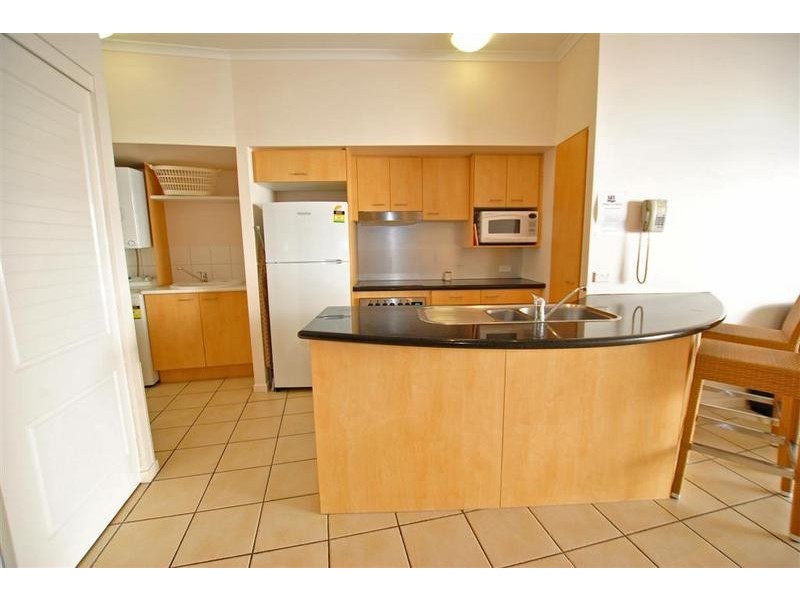 60/ 8 Levuka Avenue, Kings Beach QLD 4551