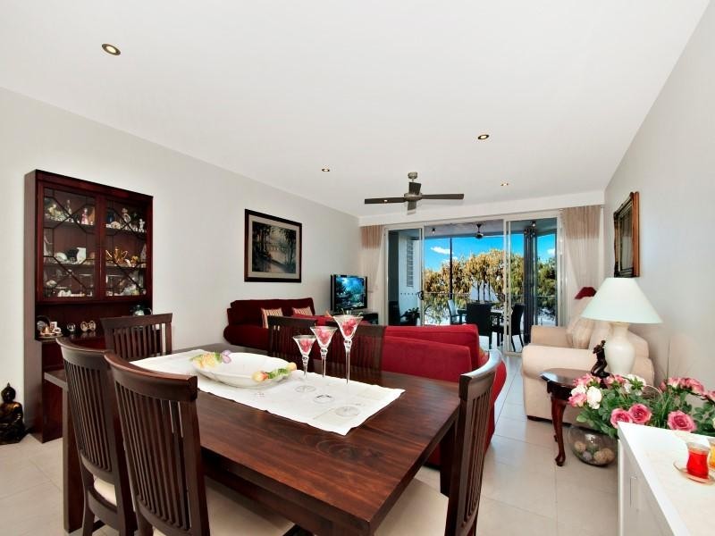 6/ 1 Esplanade, Golden Beach QLD 4551