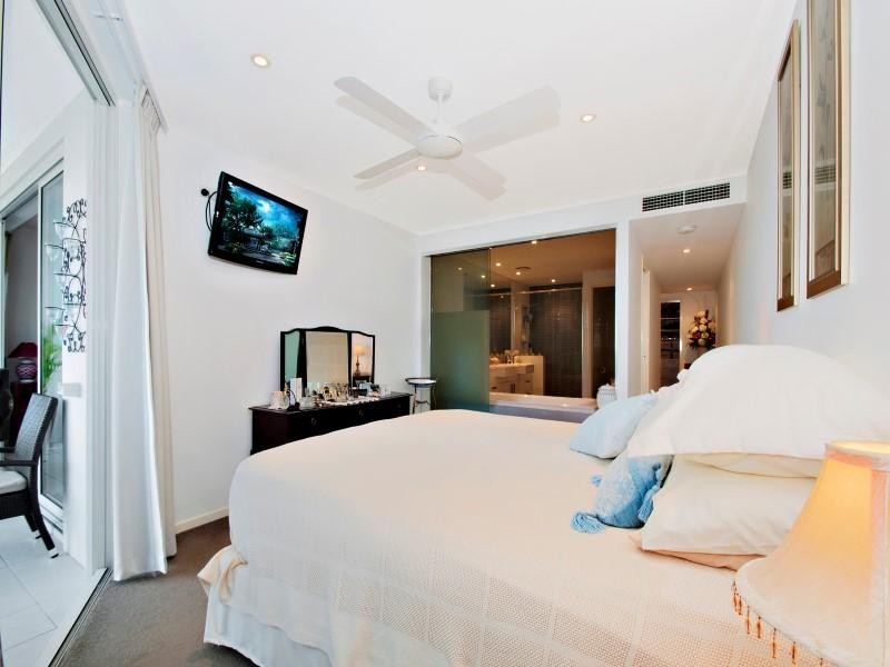 6/ 1 Esplanade, Golden Beach QLD 4551