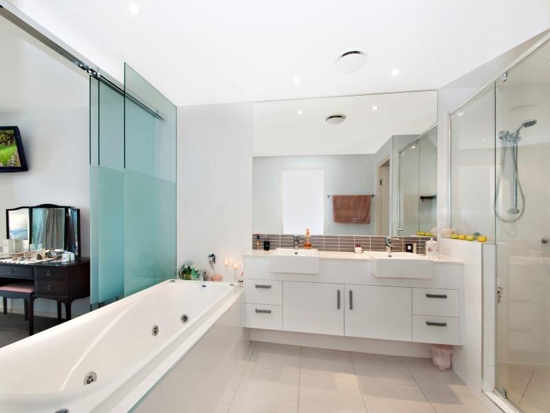 6/ 1 Esplanade, Golden Beach QLD 4551