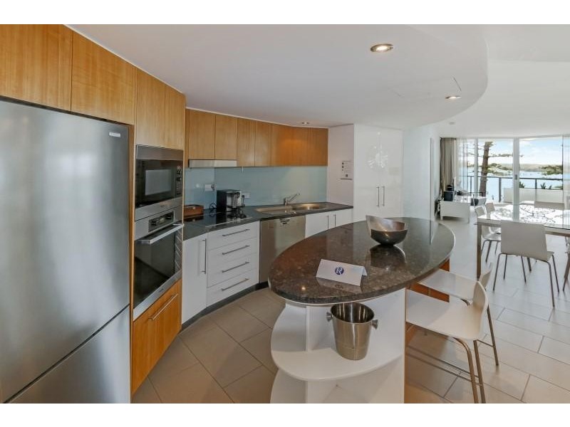 218/ 10 Leeding Terrace, Caloundra QLD 4551