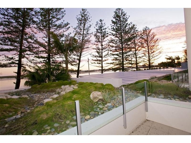 107/ 10 Leeding Terrace, Caloundra QLD 4551