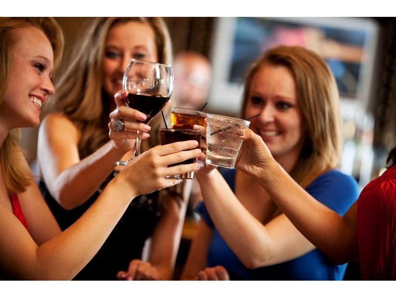 Shop 10-11/ 10 Leeding Terrace, Caloundra QLD 4551