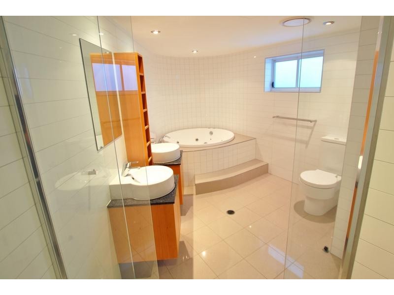 110/ 10 Leeding Terrace, Caloundra QLD 4551