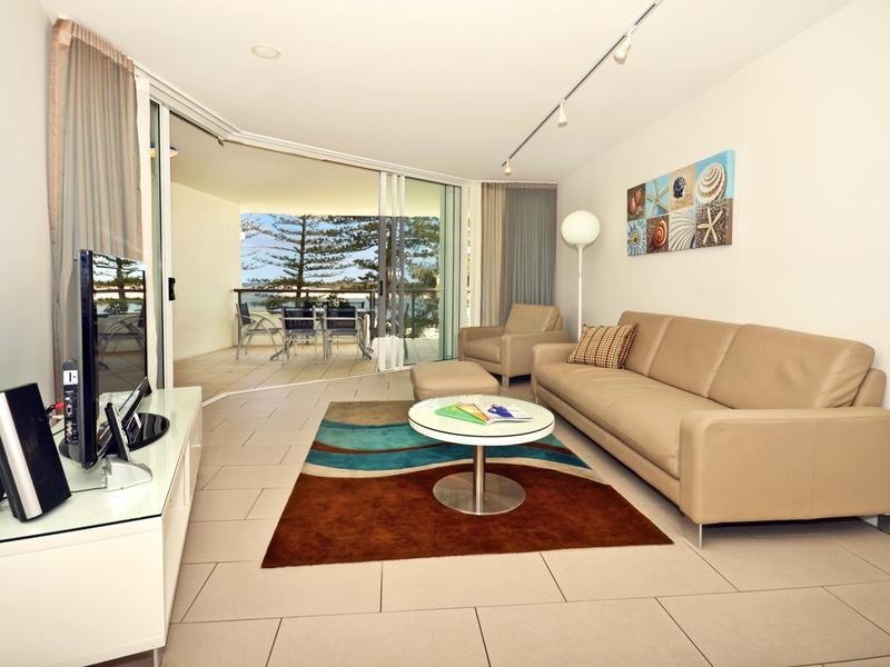 215/ 10 Leeding Terrace, Caloundra QLD 4551