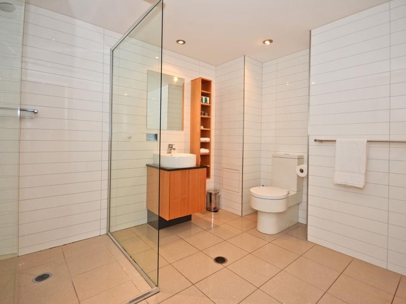 215/ 10 Leeding Terrace, Caloundra QLD 4551
