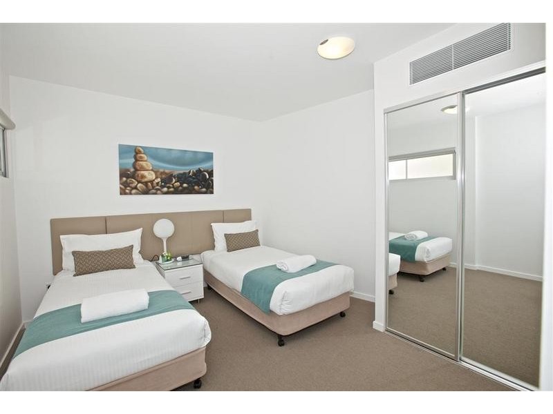 412/ 10 Leeding Terrace, Caloundra QLD 4551