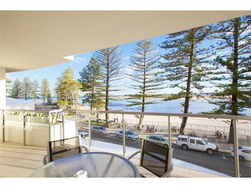 10 Leeding Terrace, Caloundra QLD 4551