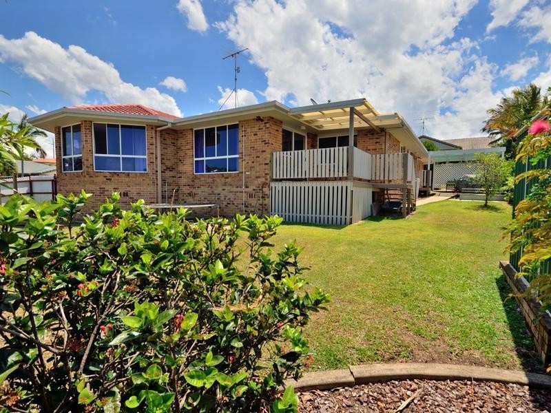 1 Ruskin Place, Aroona QLD 4551