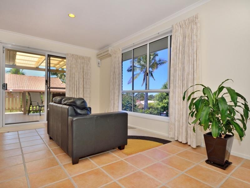 1 Ruskin Place, Aroona QLD 4551