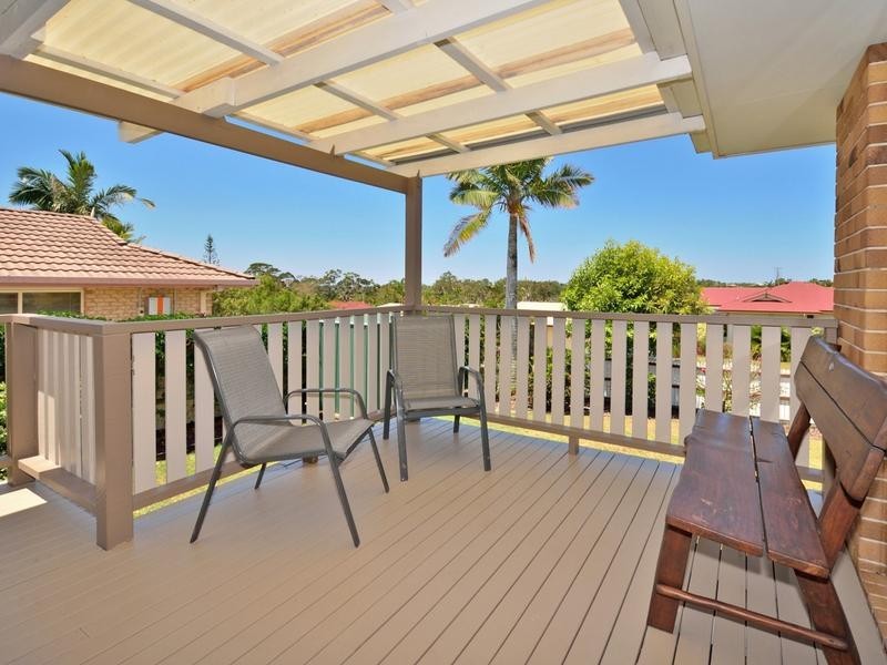 1 Ruskin Place, Aroona QLD 4551