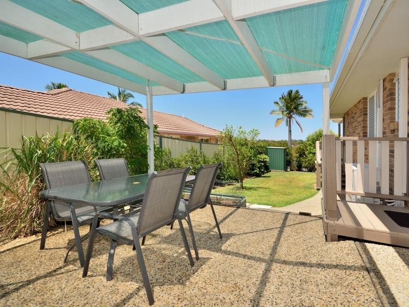 1 Ruskin Place, Aroona QLD 4551