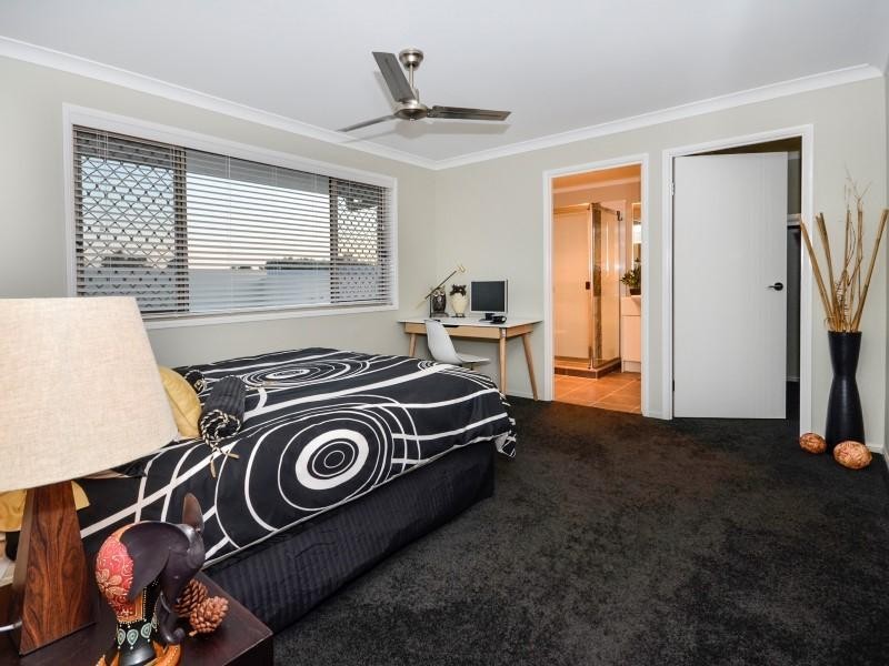 13 Rutherford Place, Pelican Waters QLD 4551