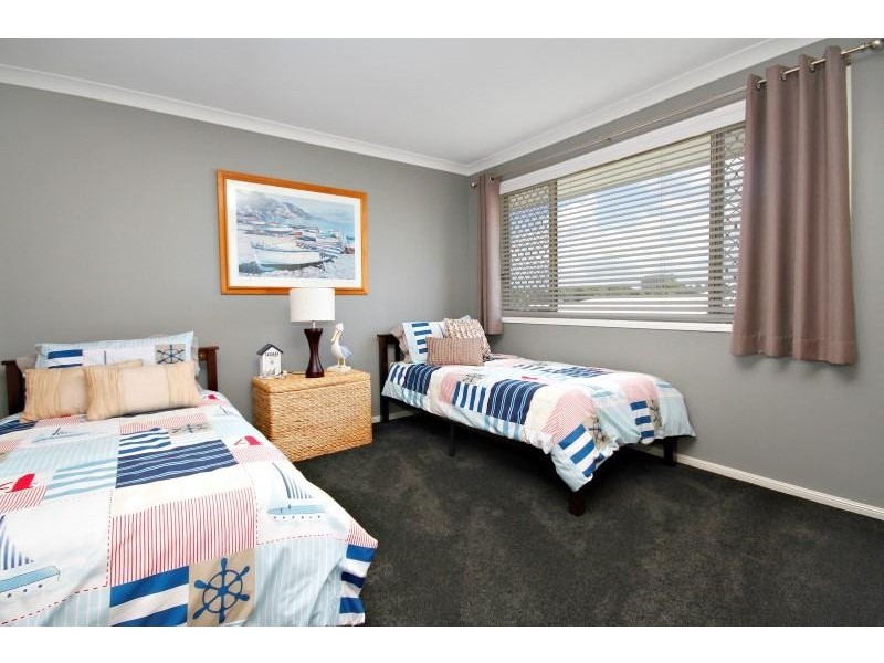 13 Rutherford Place, Pelican Waters QLD 4551