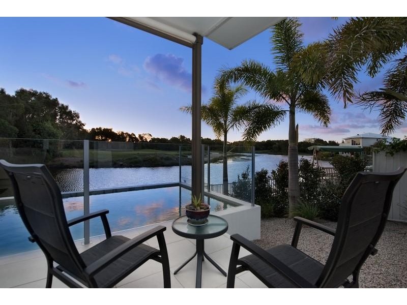 15 Rutherford Place, Pelican Waters QLD 4551