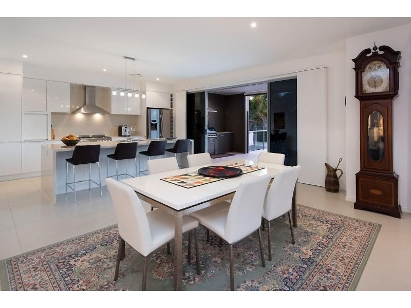 15 Rutherford Place, Pelican Waters QLD 4551