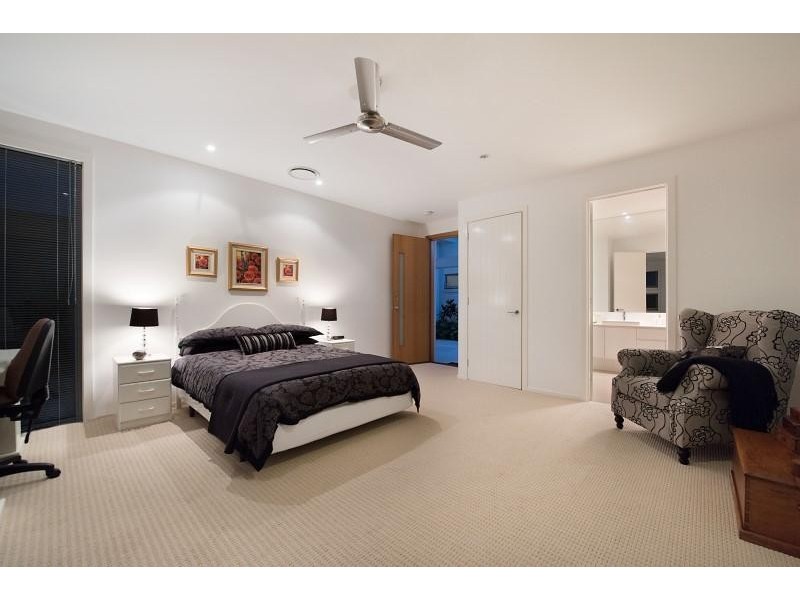 15 Rutherford Place, Pelican Waters QLD 4551