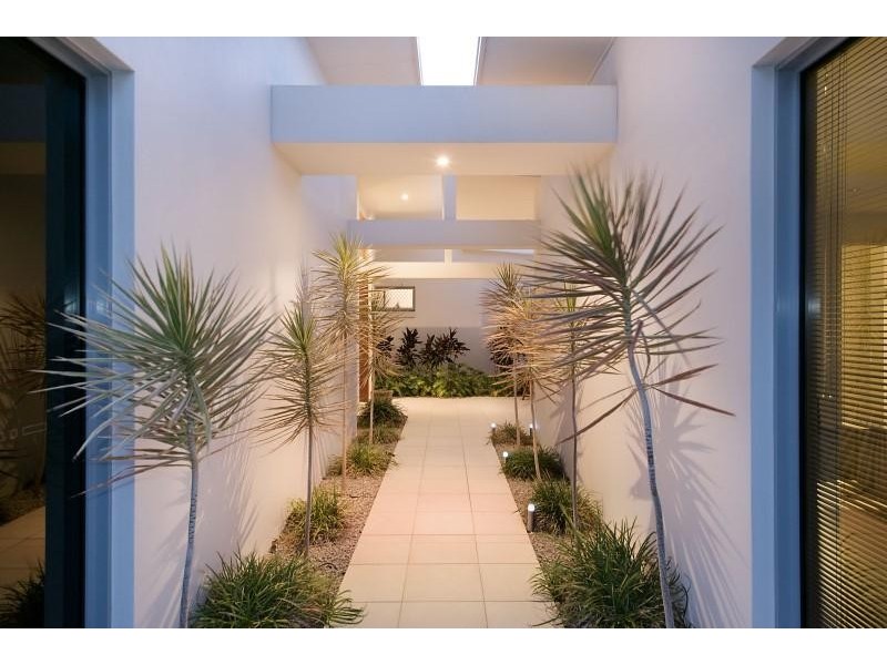 15 Rutherford Place, Pelican Waters QLD 4551