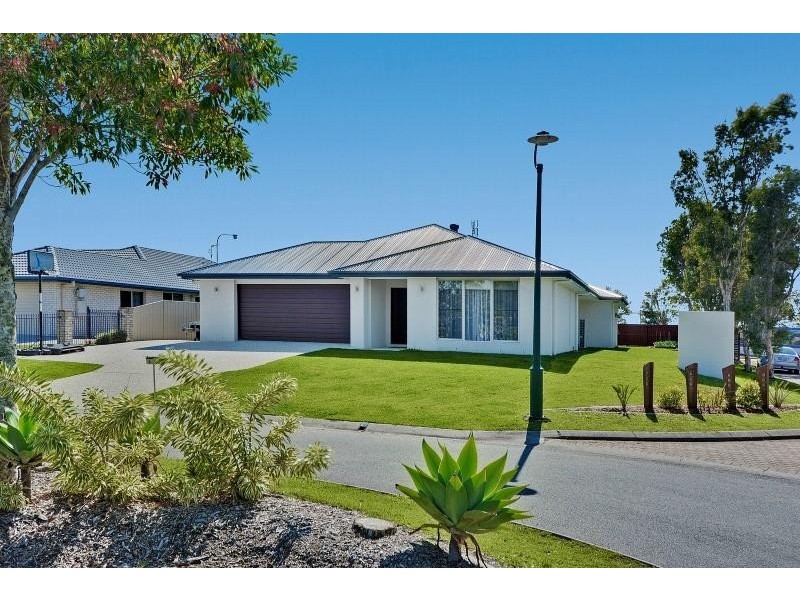 5 Rutherford Place, Pelican Waters QLD 4551