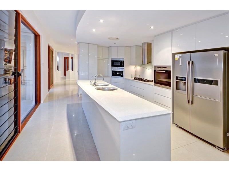 24 Rutherford Place, Pelican Waters QLD 4551