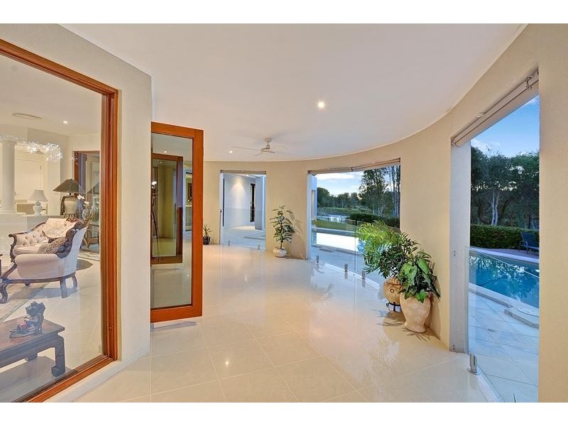 24 Rutherford Place, Pelican Waters QLD 4551