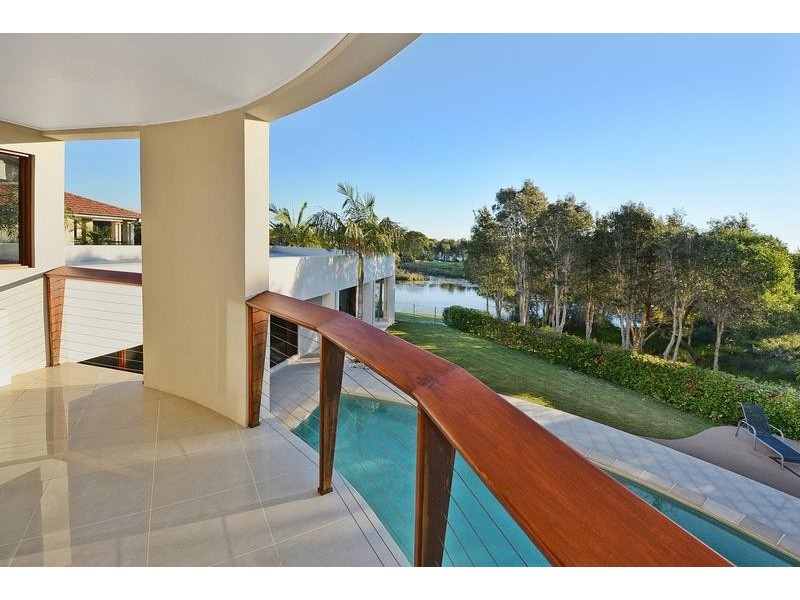 24 Rutherford Place, Pelican Waters QLD 4551